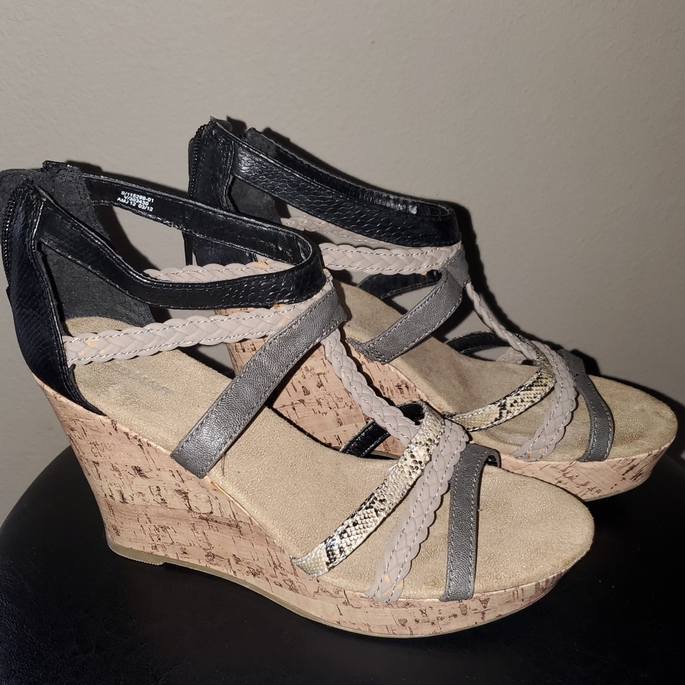 Old Navy Snake Print Cork Wedges